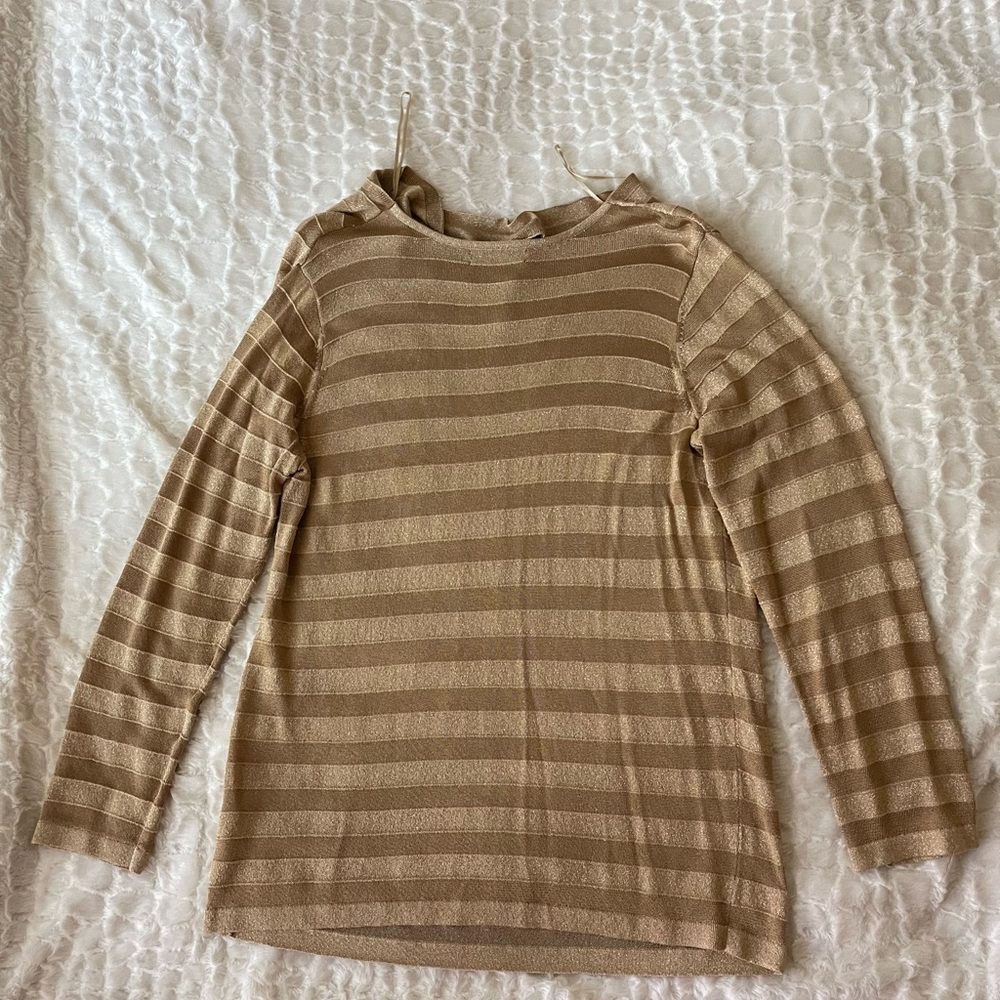 Jones New York plus size cowl gold shimmering light sweater. Size (20). - Picture 4 of 4